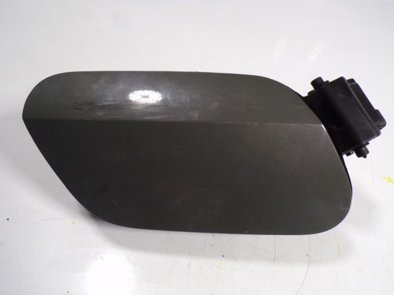 Recambio de tapa combustible para audi a1 sportback (gba) 1.0 tfsi referencia OEM IAM 82A809907  