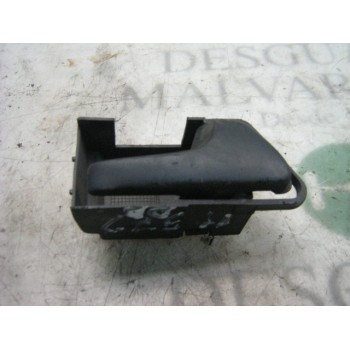 MANETA INTERIOR DELANTERA DERECHA 