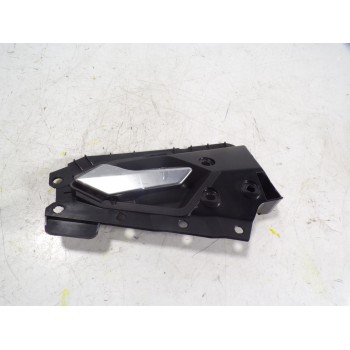 MANETA INTERIOR TRASERA IZQUIERDA 