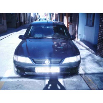 OPEL VECTRA B BERLINA