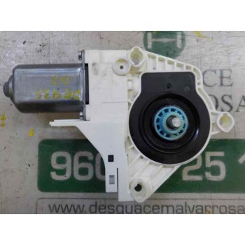 MOTOR ELEVALUNAS DELANTERO DERECHO 8K0959802B 8K0959802B 