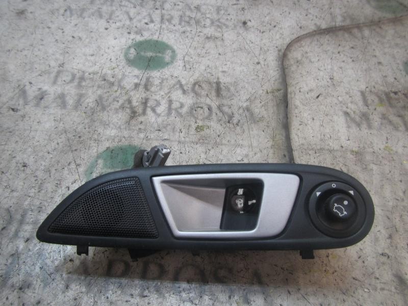 Recambio de maneta interior delantera izquierda para ford fiesta (cb1) ambiente referencia OEM IAM   