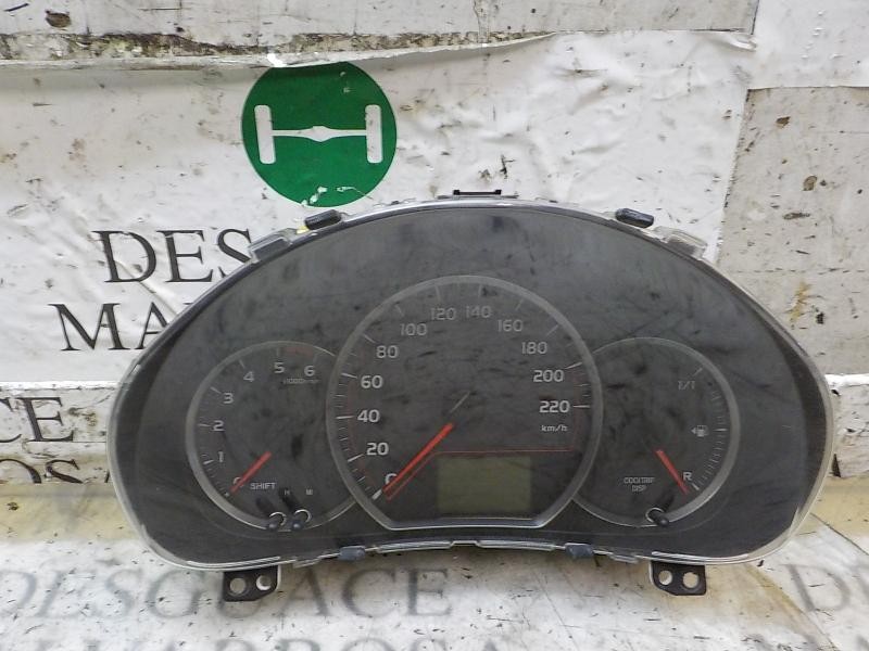 Recambio de cuadro instrumentos para toyota yaris 1.4 turbodiesel cat referencia OEM IAM 838000DQ20 838000DQ20 