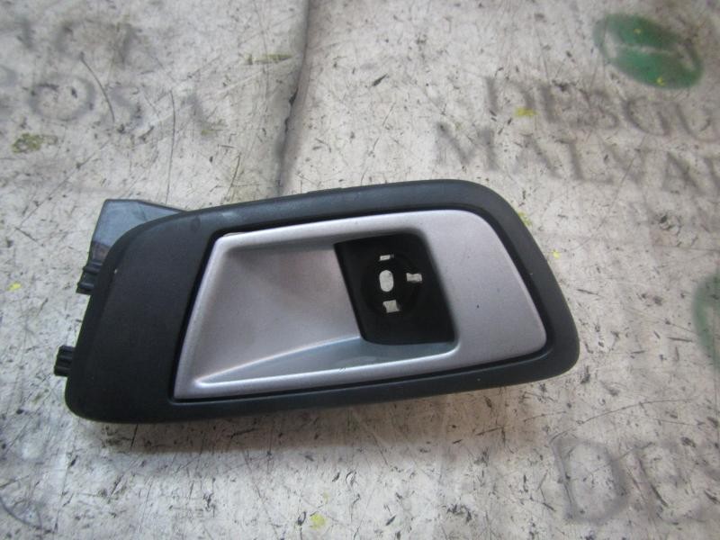 Recambio de maneta interior trasera derecha para ford fiesta (cb1) ambiente referencia OEM IAM   