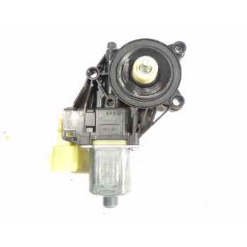 MOTOR ELEVALUNAS DELANTERO IZQUIERDO 1852321 0130822618