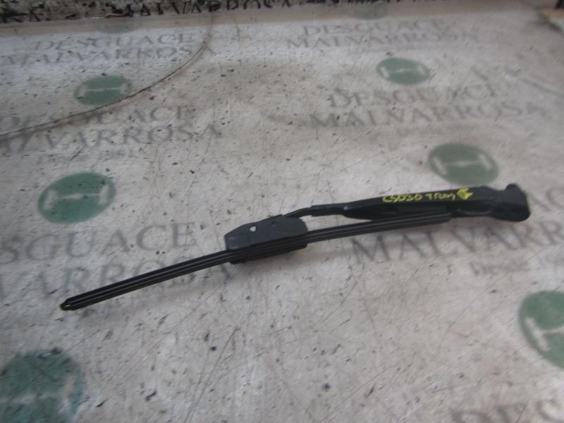 Recambio de brazo limpia trasero para cadillac srx v6 elegance referencia OEM IAM 15209058  