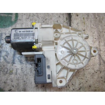 MOTOR ELEVALUNAS TRASERO IZQUIERDO 