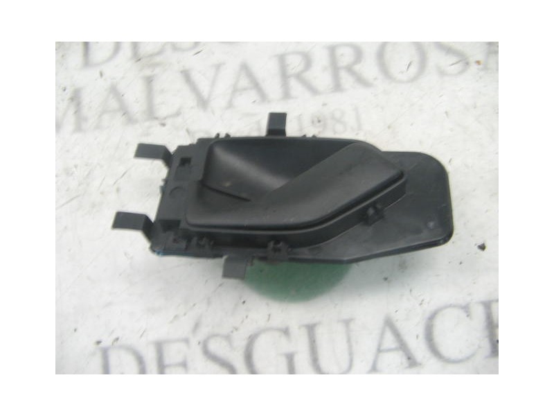 Recambio de maneta interior delantera izquierda para peugeot 405 berlina gl exclusive referencia OEM IAM   