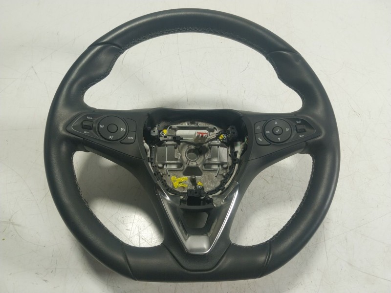 Recambio de volante para opel corsa f (p2jo) 1.2 (68) referencia OEM IAM  2207011055 