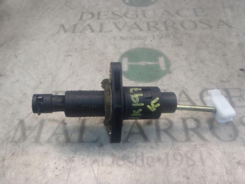 Recambio de bomba embrague para audi a2 (8z) 1.4 referencia OEM IAM 8Z1721388A  