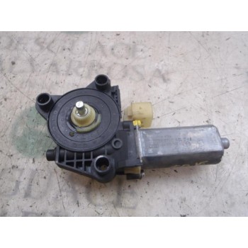 MOTOR ELEVALUNAS TRASERO DERECHO A2038203042 0130822007