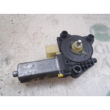 MOTOR ELEVALUNAS TRASERO IZQUIERDO A2038202942 0130822008