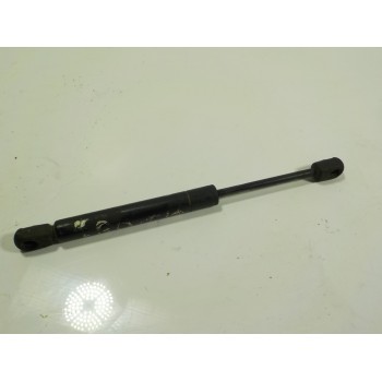 AMORTIGUADORES MALETERO / PORTON 8D9827552F 