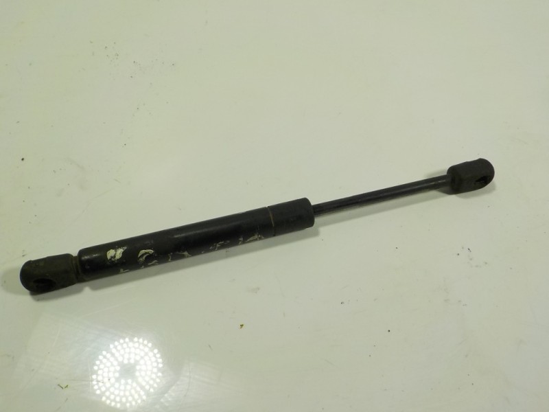 Recambio de amortiguadores maletero / porton para audi a4 berlina (b5) 1.8 referencia OEM IAM 8D9827552F  