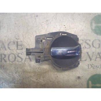 MANETA INTERIOR DELANTERA IZQUIERDA 