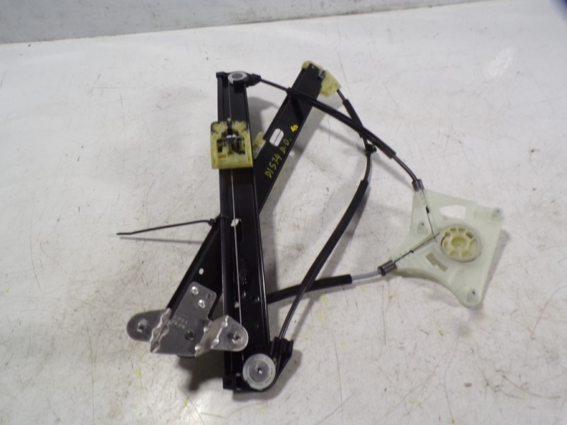 Recambio de elevalunas delantero derecho para volkswagen polo 1.0 tsi referencia OEM IAM 2G4837462B 2G4837462B 