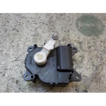 MOTOR APERTURA TRAMPILLAS CLIMATIZADOR 871060D051 