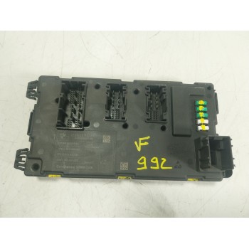 CAJA RELES / FUSIBLES 61359499001 6135681933301 