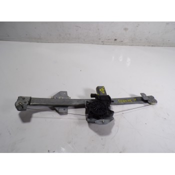 ELEVALUNAS TRASERO IZQUIERDO 827217782R 128001472B 3R5123C