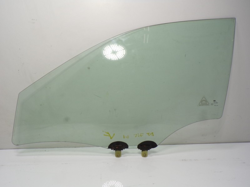 Recambio de cristal puerta delantero izquierdo para hyundai i20 1.2 cat referencia OEM IAM 82410C8010  