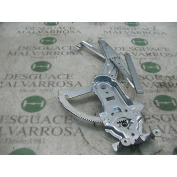 ELEVALUNAS DELANTERO DERECHO 