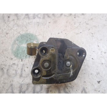 CERRADURA PUERTA LATERAL DERECHA 