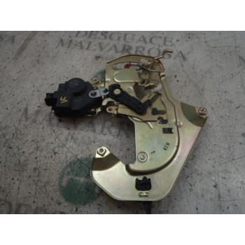 CERRADURA PUERTA LATERAL DERECHA 