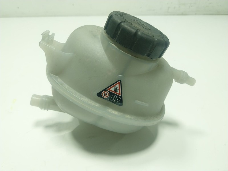 Recambio de deposito expansion para mercedes-benz clase a berlina (bm 177) referencia OEM IAM A2475000149 A2475000146 