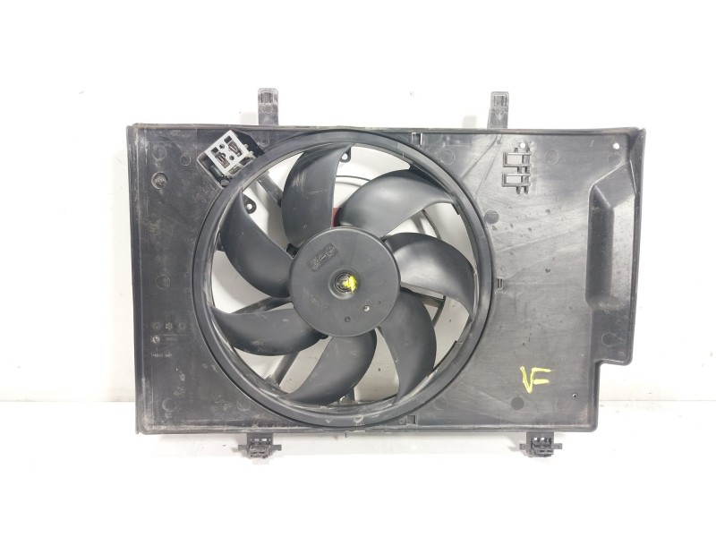 Recambio de electroventilador para ford transit courier b460 furgoneta/monovolumen 1.5 tdci referencia OEM IAM 2225639 ET768C607