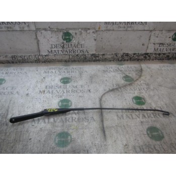 BRAZO LIMPIA DELANTERO DERECHO 