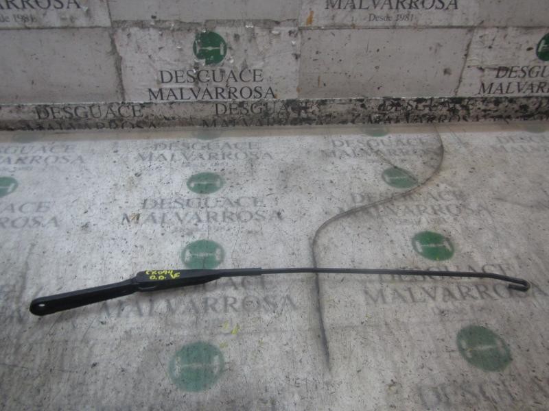 Recambio de brazo limpia delantero derecho para nissan primastar (x83) 1.9 dci diesel cat referencia OEM IAM   