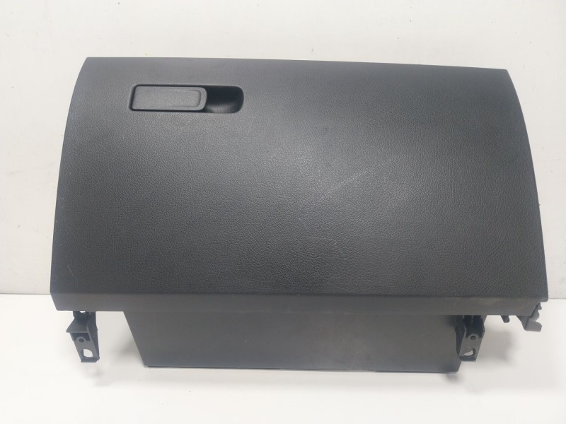 Recambio de guantera para mercedes-benz clase a berlina (bm 177) referencia OEM IAM A1776801200 1776801200 