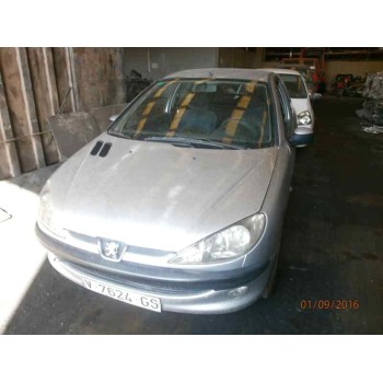 PEUGEOT 206 BERLINA