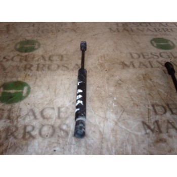 AMORTIGUADORES MALETERO / PORTON 8D5827552F 