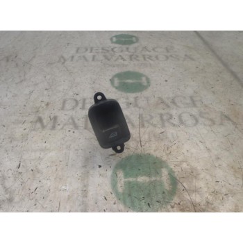 MANDO ELEVALUNAS TRASERO IZQUIERDO 30658449 30658449 03451400