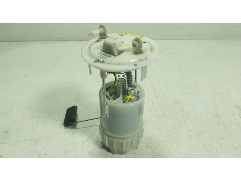 Recambio de aforador para dacia dokker furgoneta/monovolumen 1.6 referencia OEM IAM  172025758R 