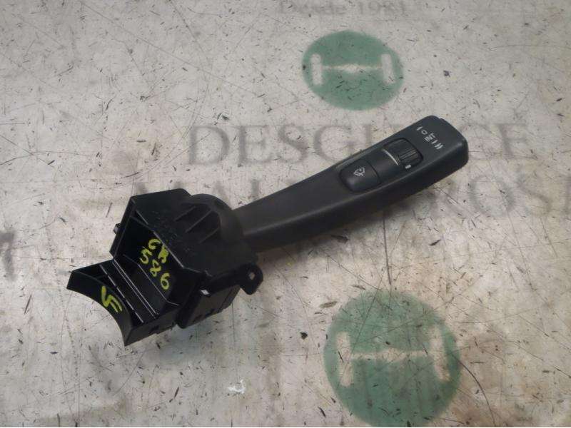 Recambio de mando limpia para volvo v50 familiar 2.0 d kinetic referencia OEM IAM 8682869  17D770