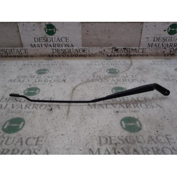 BRAZO LIMPIA DELANTERO DERECHO 