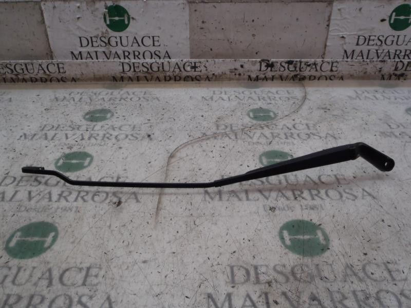 Recambio de brazo limpia delantero derecho para audi a3 (8l) 1.9 tdi ambiente referencia OEM IAM   