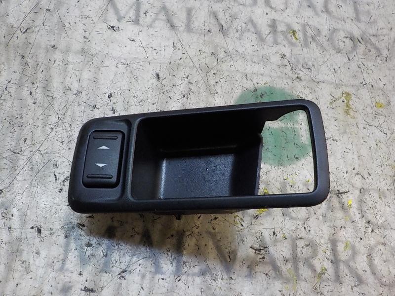 Recambio de mando elevalunas trasero derecho para ford focus lim. (cb4) 1.6 tdci cat referencia OEM IAM 1471913  