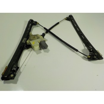 ELEVALUNAS DELANTERO DERECHO 9675924680 9675924680 