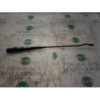 BRAZO LIMPIA DELANTERO DERECHO 