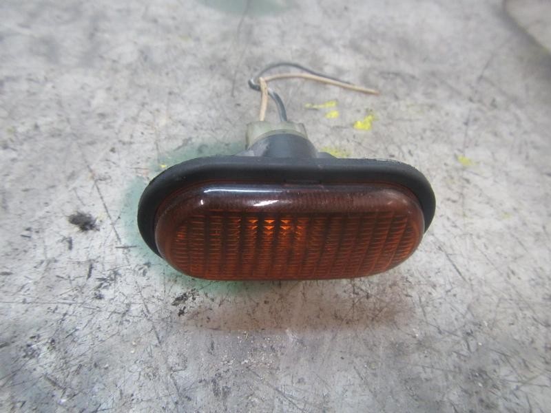 Recambio de piloto lateral derecho para nissan primastar (x83) 1.9 dci diesel cat referencia OEM IAM   