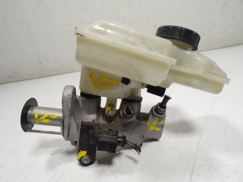 Recambio de bomba freno para audi a3 sportback (8vf) 1.5 16v tsi act referencia OEM IAM 5Q1614019RREP 5Q1611301C 