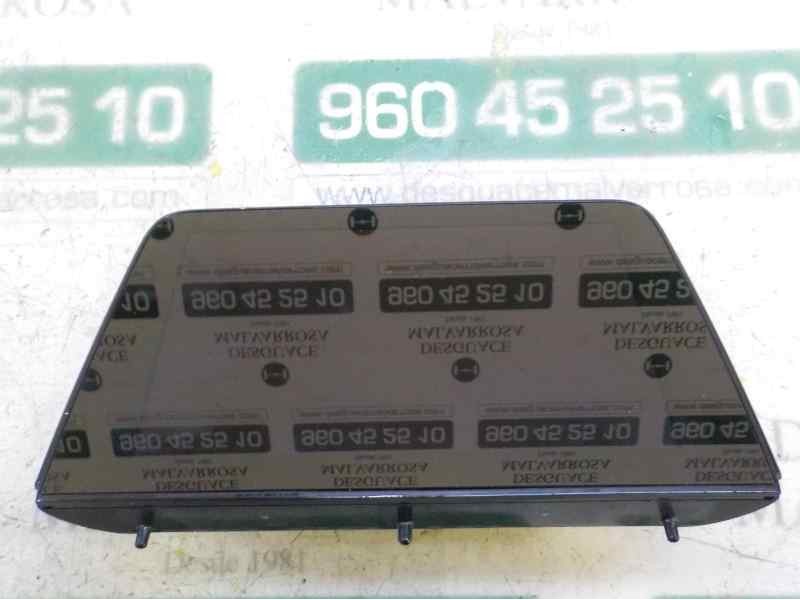 Recambio de pantalla multifuncion para ford focus st-line referencia OEM IAM 2465278 JX7118B955FC 