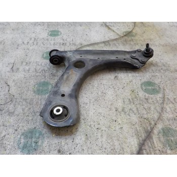 BRAZO SUSPENSION INFERIOR DELANTERO DERECHO 6R0407152F 