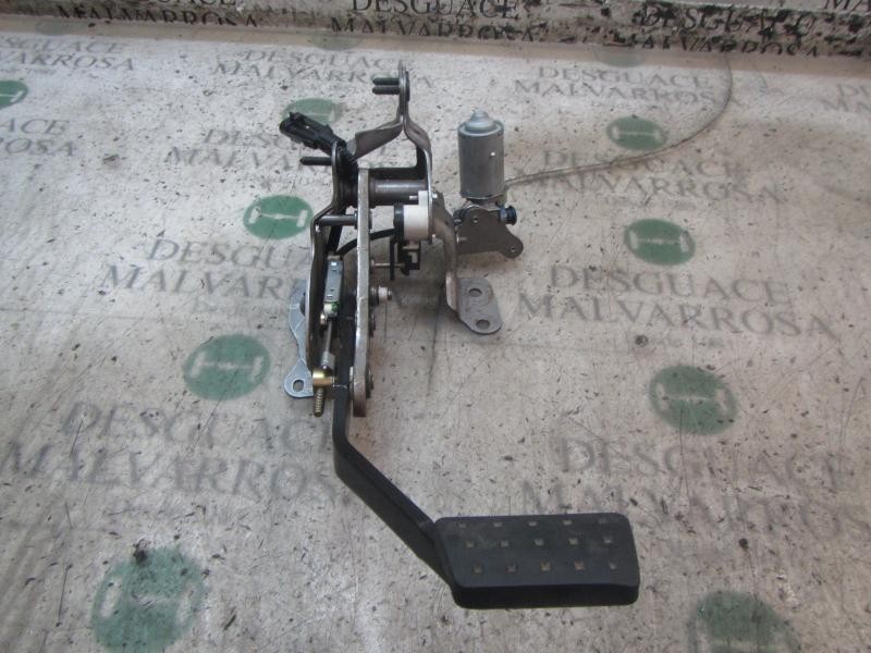 Recambio de pedal freno para cadillac srx v6 elegance referencia OEM IAM 10368488  