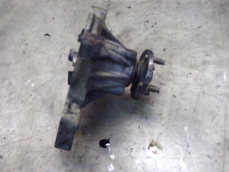 Recambio de bomba agua para ford ranger (eq) extrakabine 4x4 referencia OEM IAM   