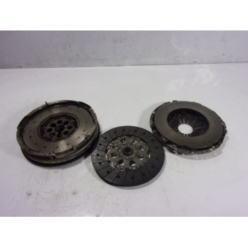 KIT EMBRAGUE 412003B400 