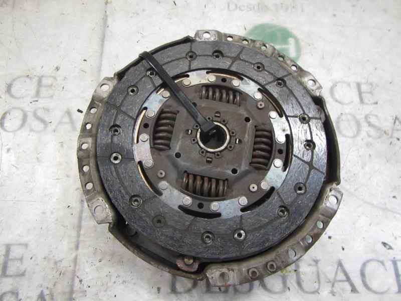 Recambio de kit embrague para volkswagen polo (9n3) 1.4 16v referencia OEM IAM   